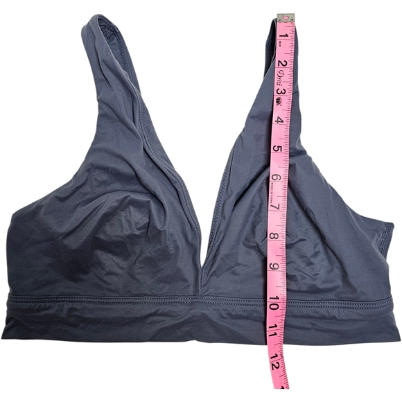 Victoria's Secret Gray Plunge Bralette Unpadded Soft Large - Picture 6 of 7